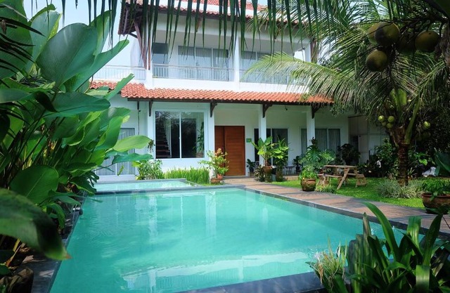 Villa Prambanan Jogja with Private Swimming Pool by Simply Homy