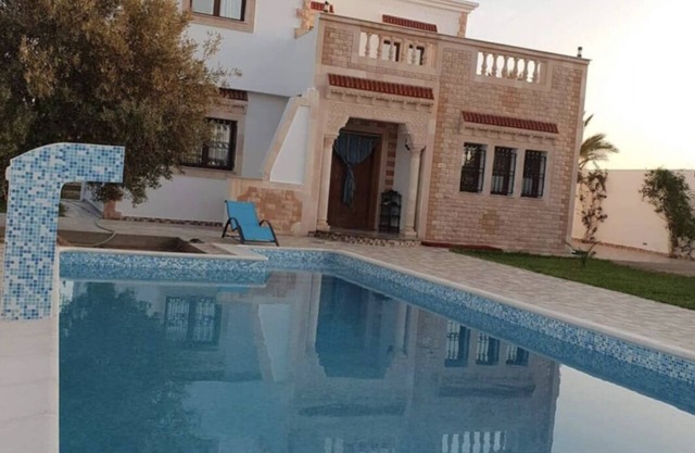 Villa Romantique Avec Piscine à 5 min de la Plage