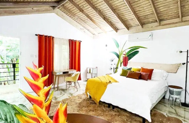 Villa Ronai Cottage 2: Rainforest Rustic