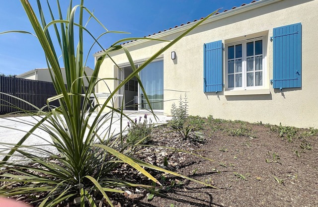 VILLA SAUZELLE