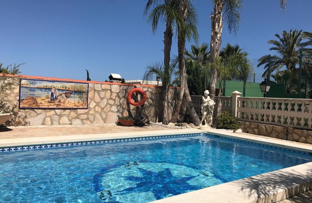 Villa Solmar with panoramic views, wifi, air conditioning, parking and private pool
