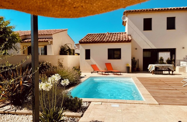 Villa/Swimming pool - quiet - 2 bedrooms - 4 people - Sainte Victoire view