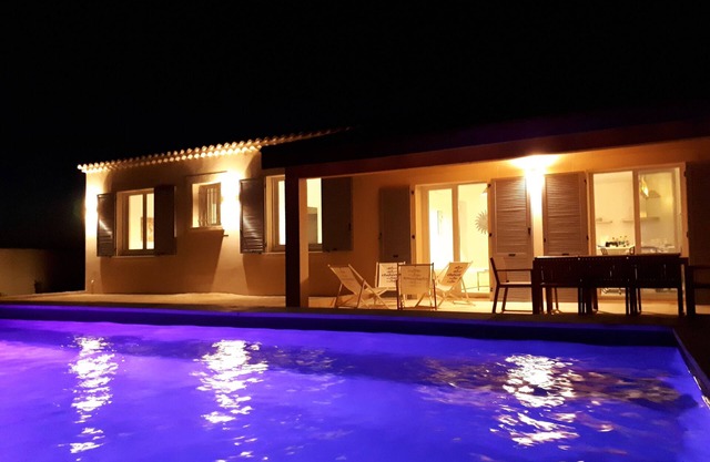 Villa Taiado classified 3 * privatized with swimming pool in the heart of Luberon