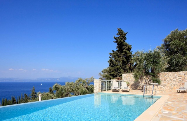 Villa Thanelli - Two Bedroom Villa, Sleeps 4