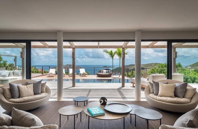 Villa The One | Ocean View - Located in Tropical Colombier with Private Pool