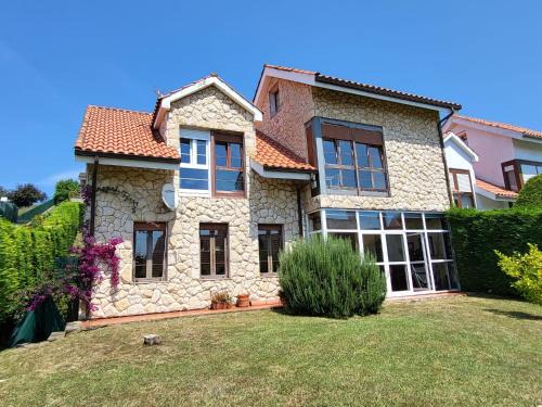 Villa Valenzuela