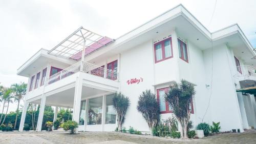 Villa Venetys Lembang by BWB