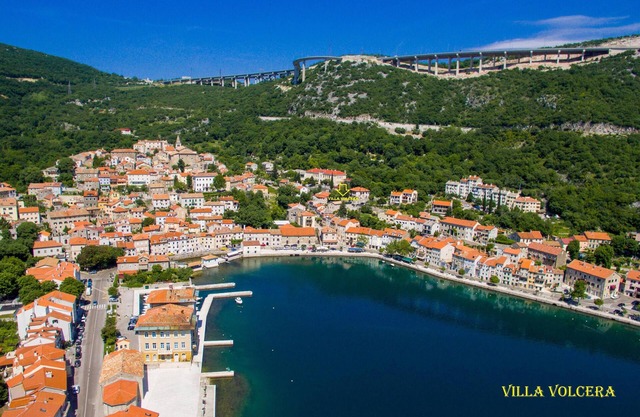 Villa Volcera *