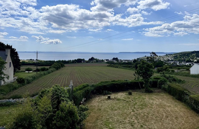 Villa vue mer exceptionnelle sur la Baie de Douarnenez