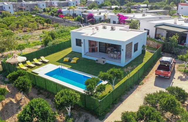 Villa Wilma, Private Pool, close to sea