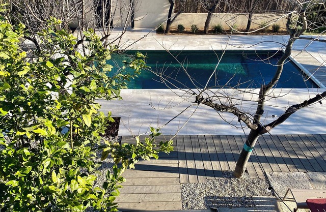 Villa with heated pool garden air conditioning private parking 2 bedrooms La Ciotat