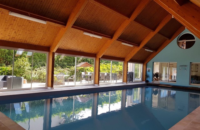 Villa with indoor pool in Wissant Côte d'Opale maximum 16 adults