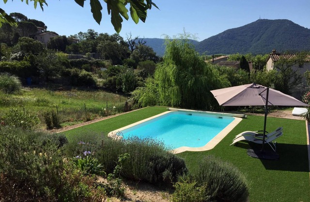 Villa with Pool in Plan de la Tour for 8 People