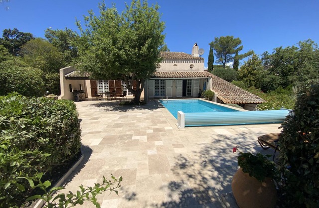 Villa with pool and 2000 square meter garden on the Côte d'Azur in Fréjus/St. Raphael