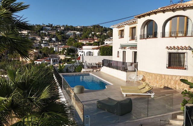 Villa with Pool and Charm in Benissa
