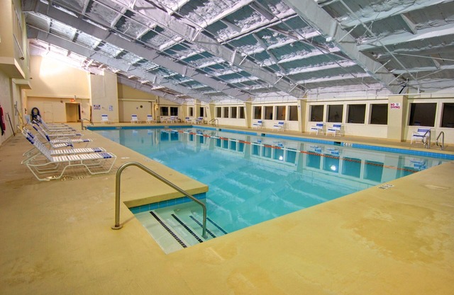 Villa with Pool + Fitness Center Access