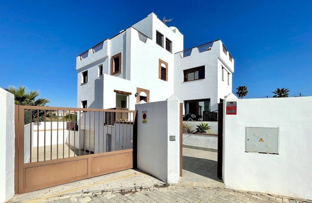 Villa with Private Pool Near Beach