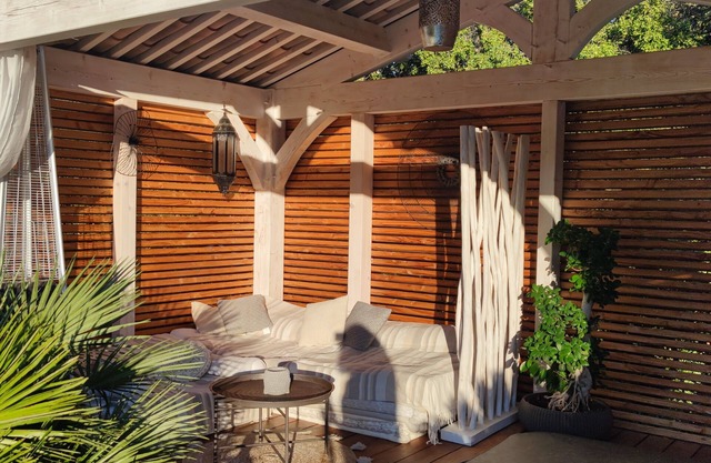 Villa with swimming pool and SPA in Provence just 35 minutes from the beaches