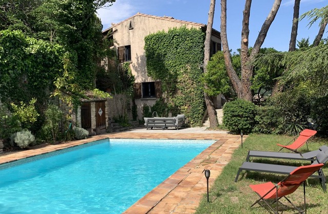 Villa with swimming pool Drôme Provençale
