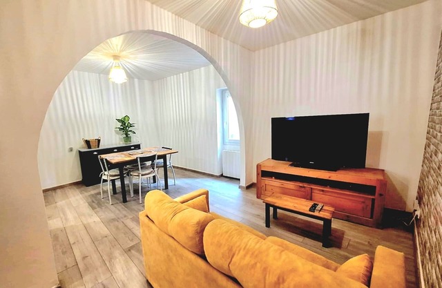 Village house 10min from Béziers and beaches free parking