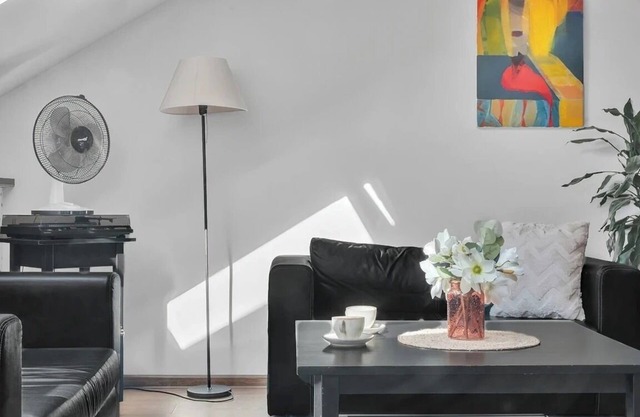Vilnius Old Town Amber Penthouse (self check-in)