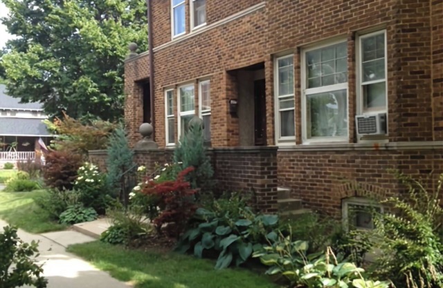 Vine Street Home