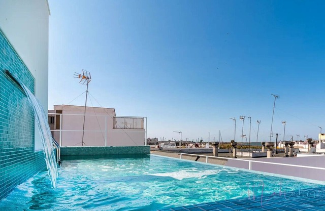 Vinos & Vinilos I - Centro Ayamonte