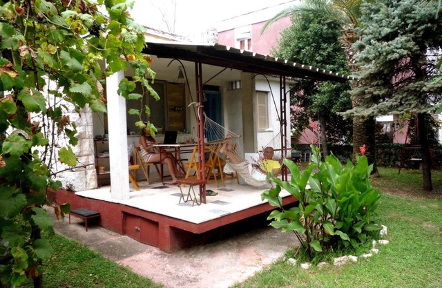 Vintage Summer House