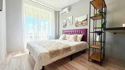 Violet smart apartment