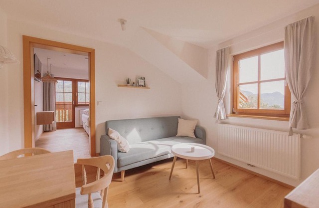 VOM REITER, Ferienwohnung am Bauernhof mit Bergblick und privater Infrarotkabine, Inklusive Sommercard