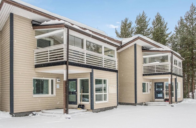 Vuokatinranta Suite 4 B by Interhome