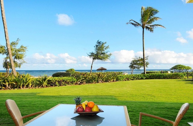 Waipouli Beach Resort Exquisite Oceanfront! Ground Level AC Pool