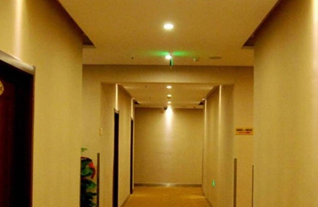 Wanjing Express Hotel
