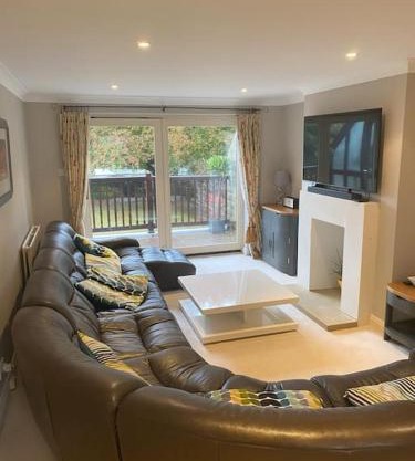 Warlbeck apartment