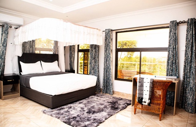 Warm Heart Guest House