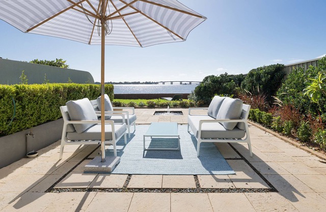 Waterfront Courtyard Apartment