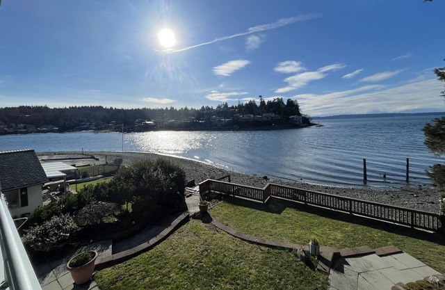 Waterfront Hidden Gem Pet Friendly