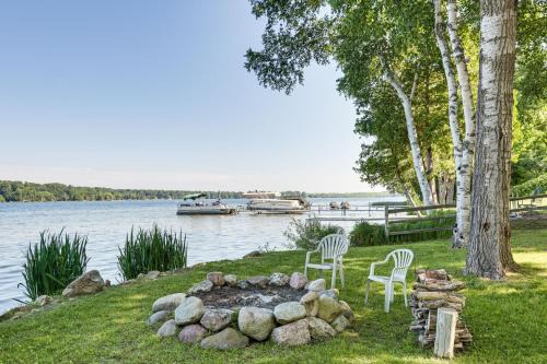 Waterfront Home on Duck Lake 8 Mi to State Park!