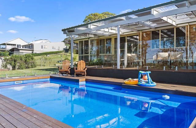 Waterfront Paradise Lodge Brightwaters