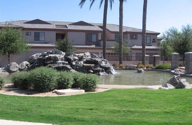 Waterview Condo in Chandler/Ocotillo