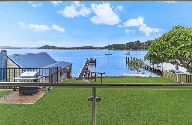 Waterview Retreat - Blackwal