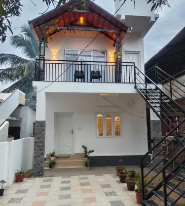 Waves Beach Homestay