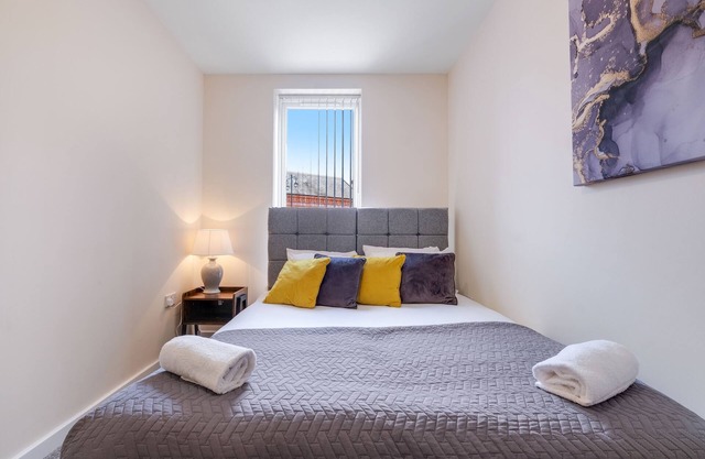 Wednesbury, 1 Bedroom Apartment 105 with Parking