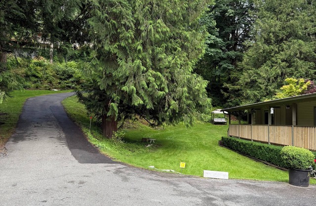 Welcome to Cultus Lake Hide-A-Way