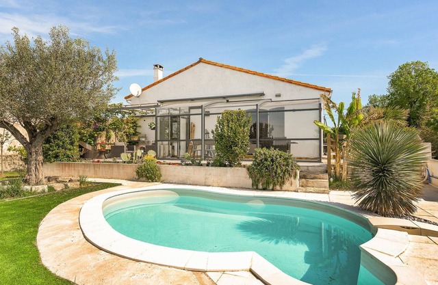 Welcome to this comfortable and beautiful cottage near the sandy beach.