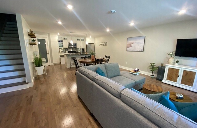 Welcome to our beautiful 2 level townhouse located in uptown Fredericton