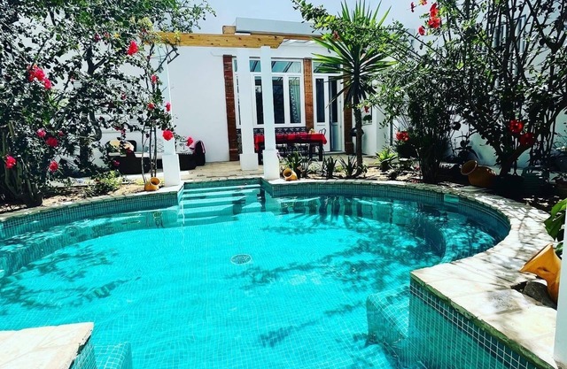 Welcome to paradise in this fabulous house with garden and private swimming pool