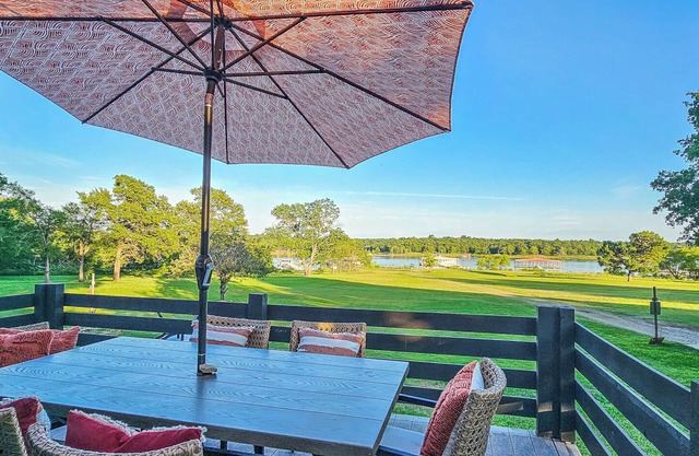 Welcome to The Duchess Den | Lake Eufaula, OK