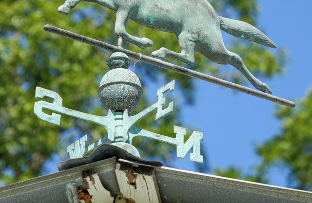Welcome to the Running horse. 4 bedroom 3 bathroom home. Located in Andalusia.