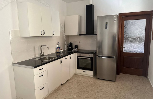 Welcome to this charming one-bedroom maisonette located in central Mellieha, Malta